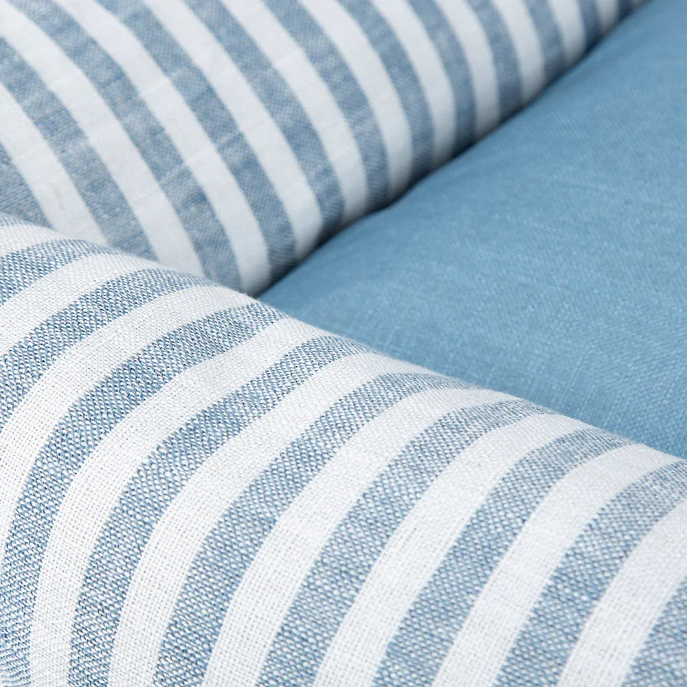 Close up of blue striped fabric on Scruffs Coastal box dog bed