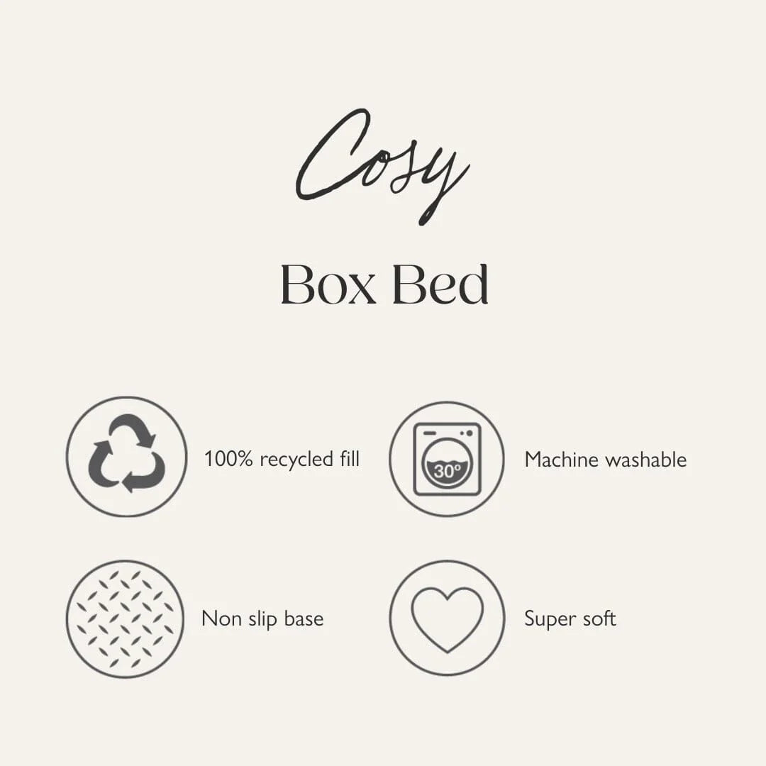 Scruffs cosy soft dog bed features including recycled fill, machine washable cover, and non slip base